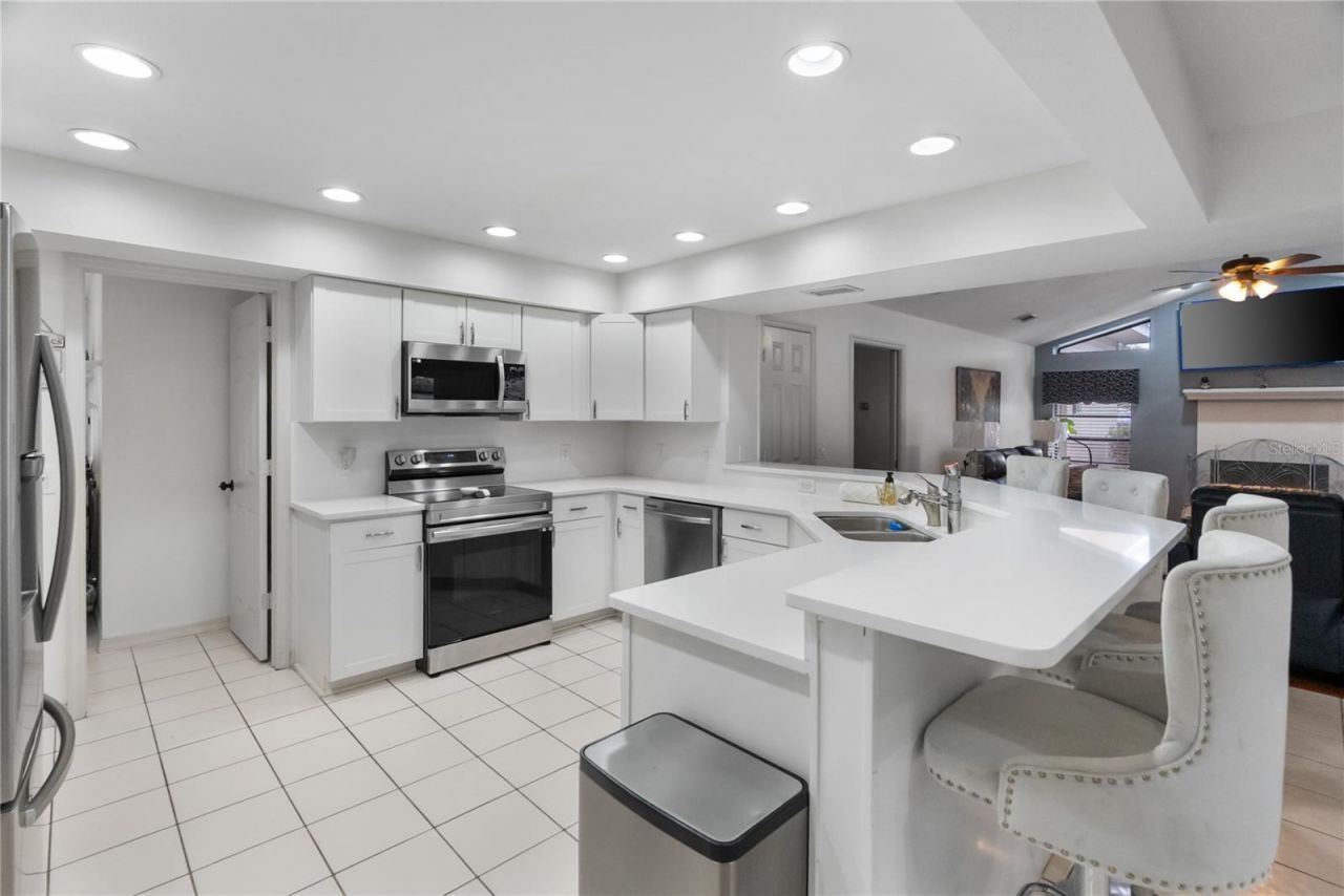 1619 Palace Court, Valrico, FL 33594 Photo