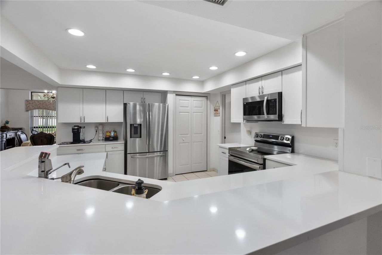 1619 Palace Court, Valrico, FL 33594 Photo