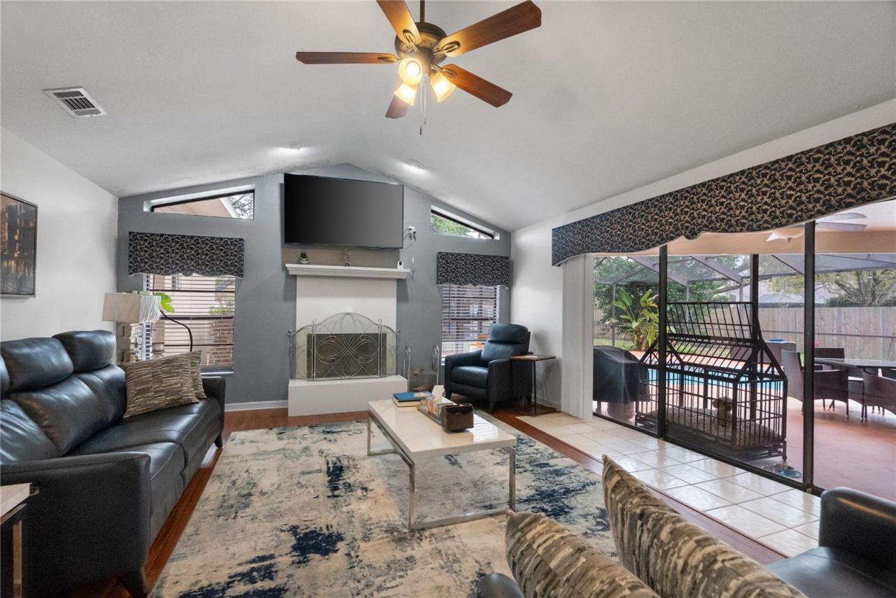 1619 Palace Court, Valrico, FL 33594 Photo