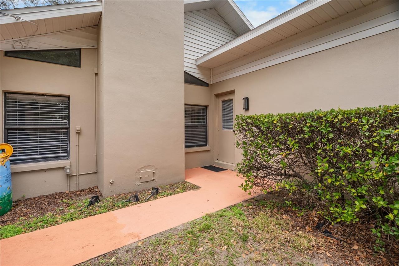 1619 Palace Court, Valrico, FL 33594 Photo