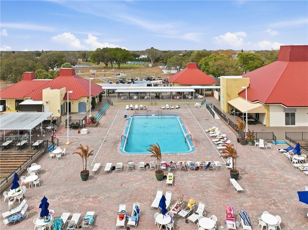 566 Dolphin Circle, Sebastian, FL 32976 Photo