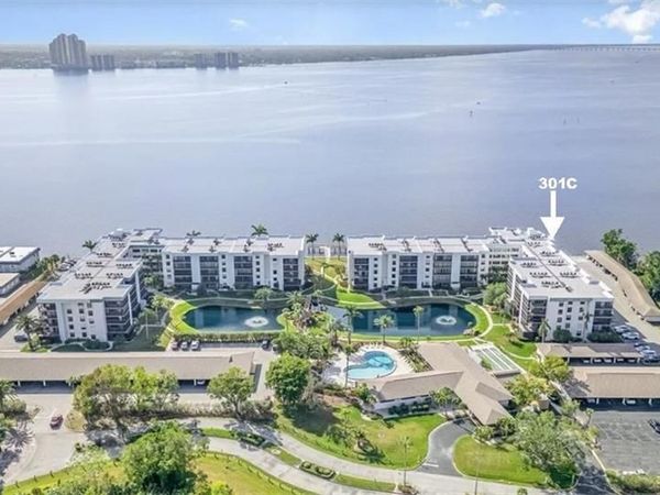 3490 N Key DR, Unit 301, NORTH FORT MYERS, FL 33903