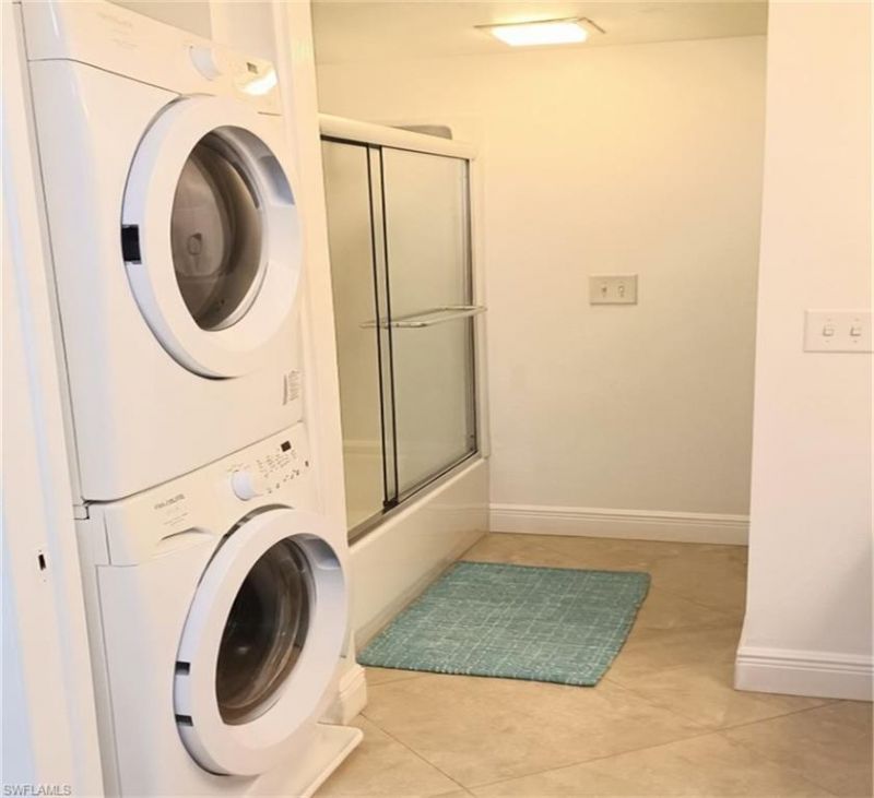 3490 N Key Dr, Unit 301, North Fort Myers, FL 33903 Photo