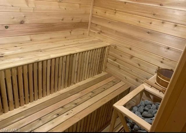 3490 N Key Dr, Unit 301, North Fort Myers, FL 33903 Photo