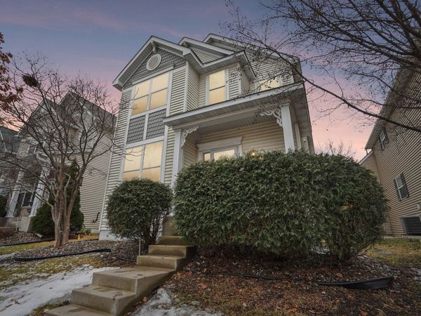 15583 Crab Apple Lane, Eden Prairie, MN 55347