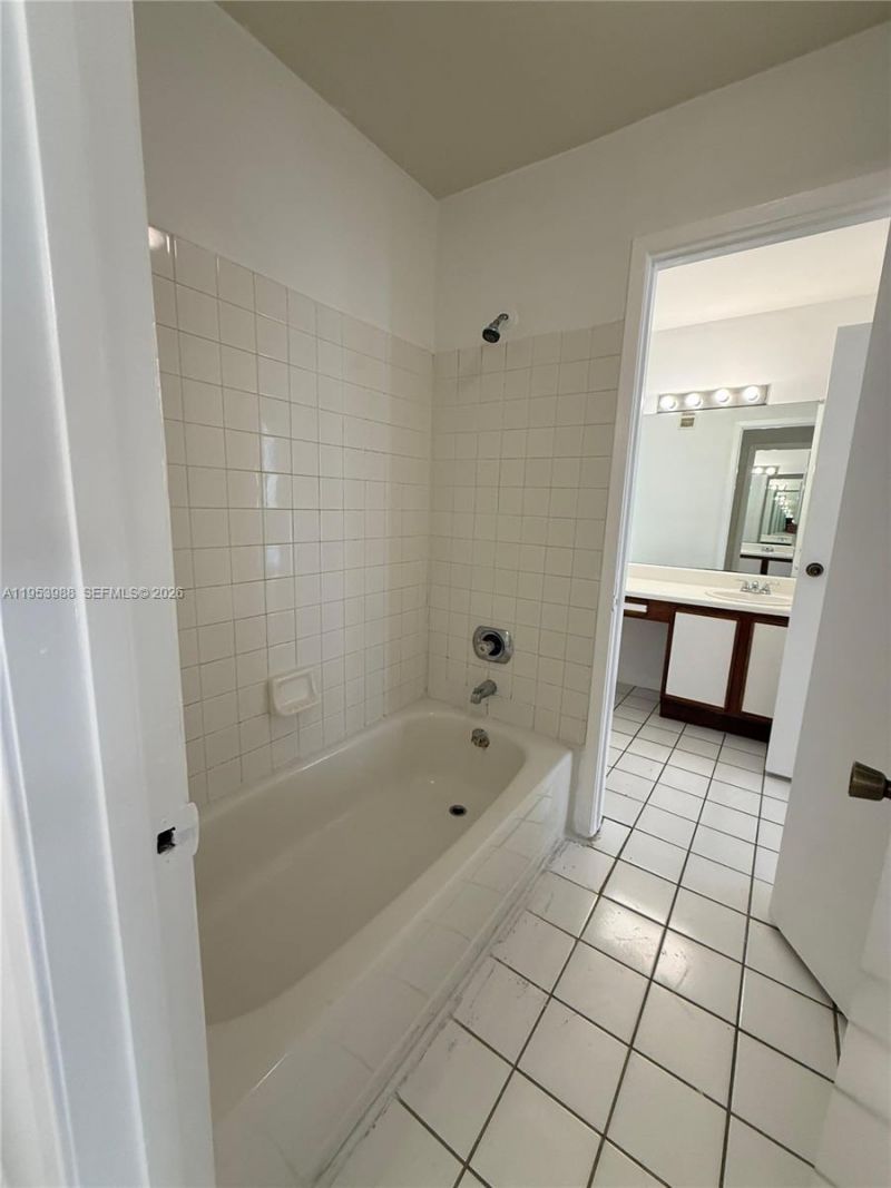 15285 SW 107th Ln , Unit 214, Miami, FL 33196 Photo