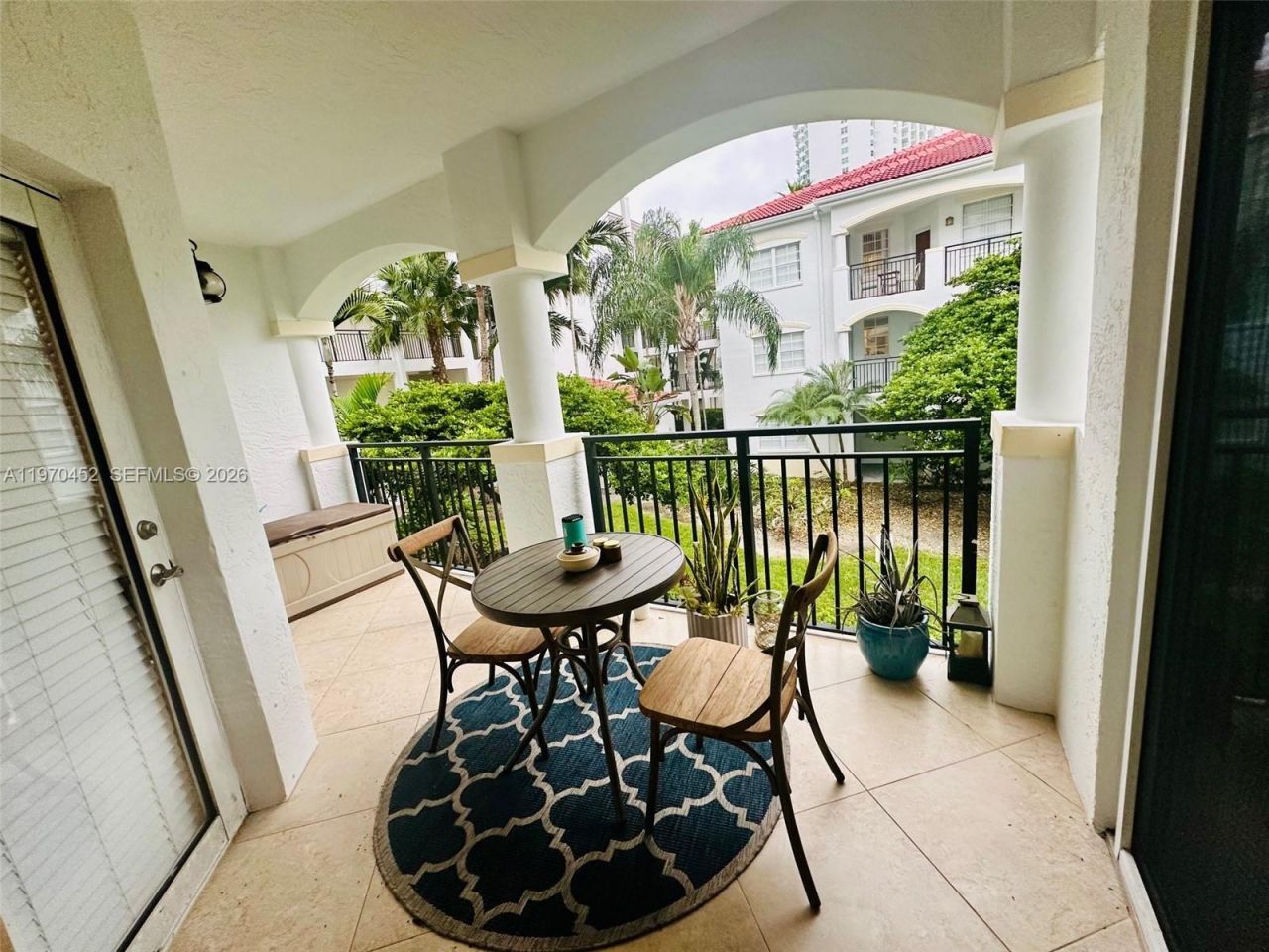 3255 NE 184th St, Unit 12215, Aventura, FL 33160 Photo