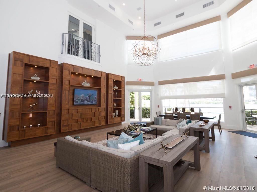 3255 NE 184th St, Unit 12215, Aventura, FL 33160 Photo