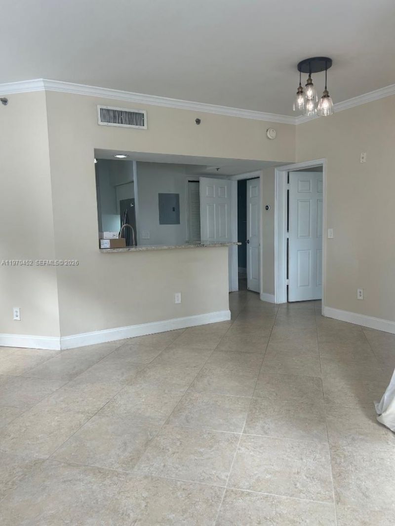 3255 NE 184th St, Unit 12215, Aventura, FL 33160 Photo