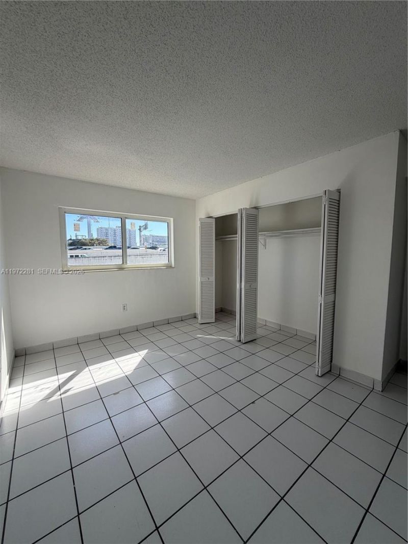 2170 NW 11th St, Unit 40, Miami, FL 33125 Photo
