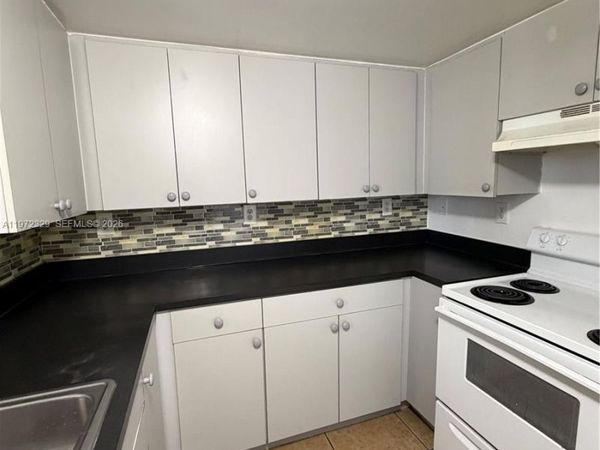 1942 NW Flagler Ter , Unit 503, Miami, FL 33125