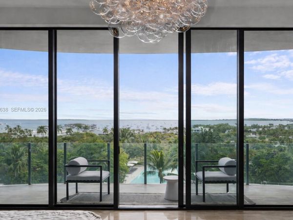 2821 S Bayshore Dr , Unit 8A, Coconut Grove, FL 33133