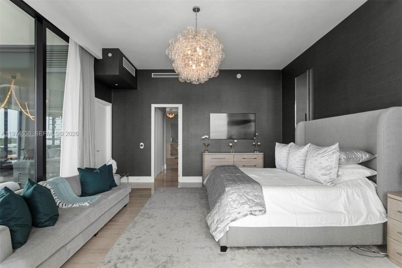 2821 S Bayshore Dr , Unit 8A, Coconut Grove, FL 33133 Photo