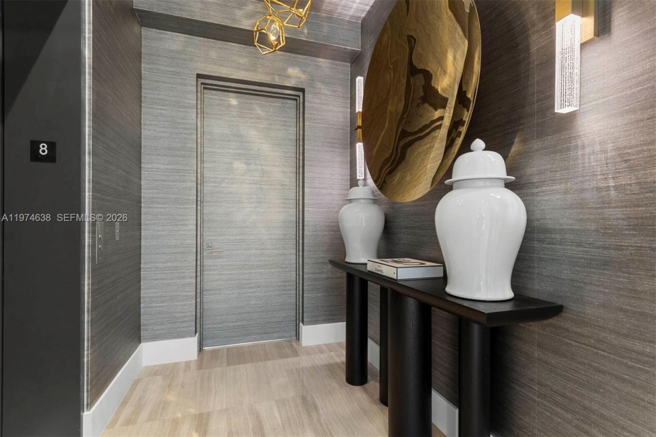 2821 S Bayshore Dr , Unit 8A, Coconut Grove, FL 33133 Photo