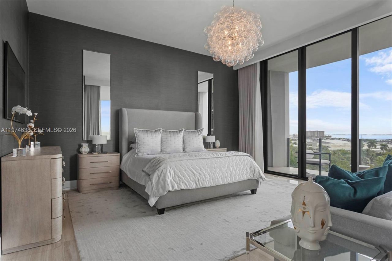 2821 S Bayshore Dr , Unit 8A, Coconut Grove, FL 33133 Photo