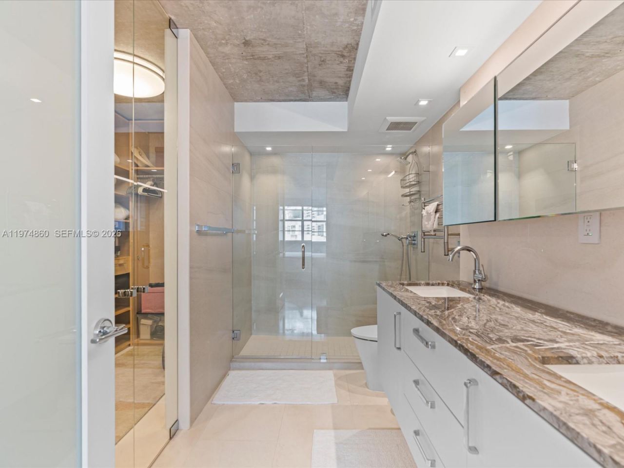 5 Island Ave, Unit 2C, Miami Beach, FL 33139 Photo