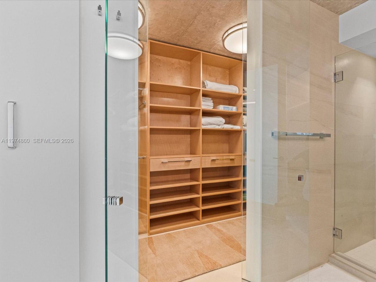 5 Island Ave, Unit 2C, Miami Beach, FL 33139 Photo