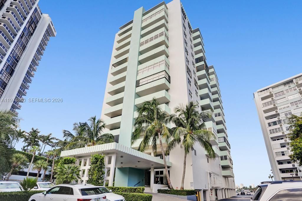 5 Island Ave, Unit 2C, Miami Beach, FL 33139 Photo