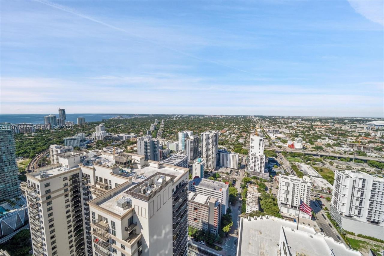 55 SW 9th St , Unit 4406, Miami, FL 33130 Photo