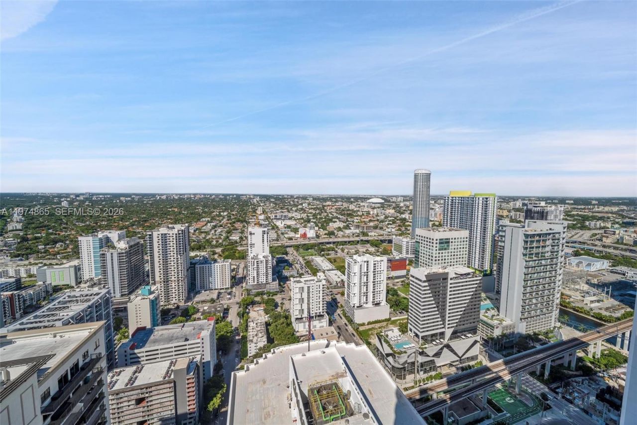 55 SW 9th St , Unit 4406, Miami, FL 33130 Photo