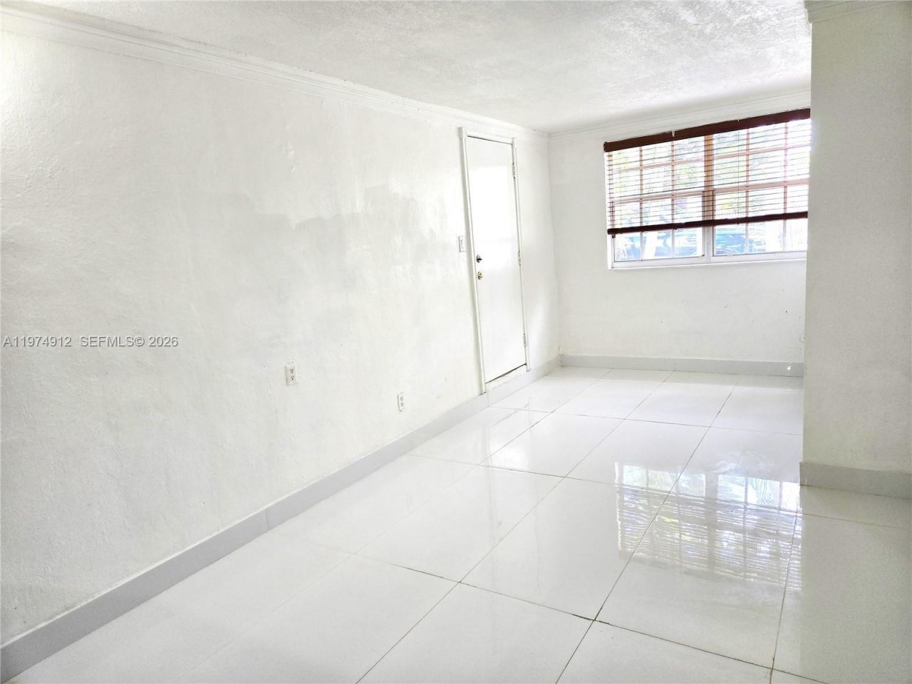 131 SW 53rd Ct, Unit 2, Miami, FL 33134 Photo