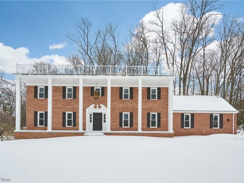 8712 Bradford Lane, Brecksville, OH 44141 Photo 1