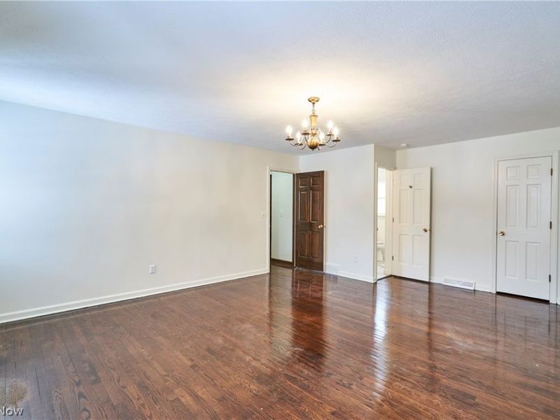 8712 Bradford Lane, Brecksville, OH 44141 Photo 16