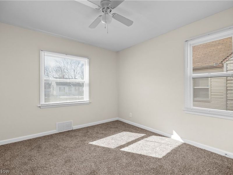 15807 Westview Avenue , Cleveland, OH 44128 Photo 17