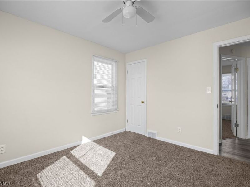 15807 Westview Avenue , Cleveland, OH 44128 Photo 18