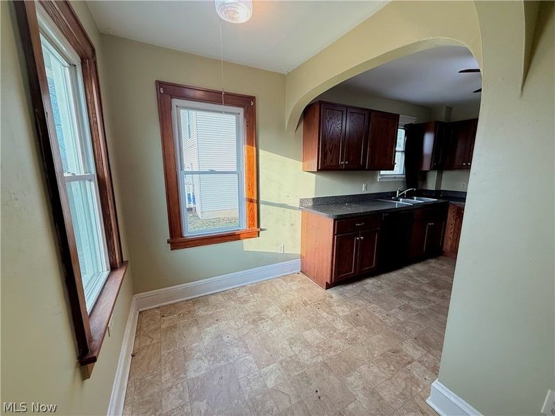 837 Eastland Avenue , Akron, OH 44305 Photo 16