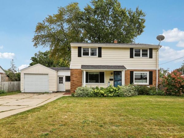 9035 W Morgan AVENUE, Milwaukee, WI 53228
