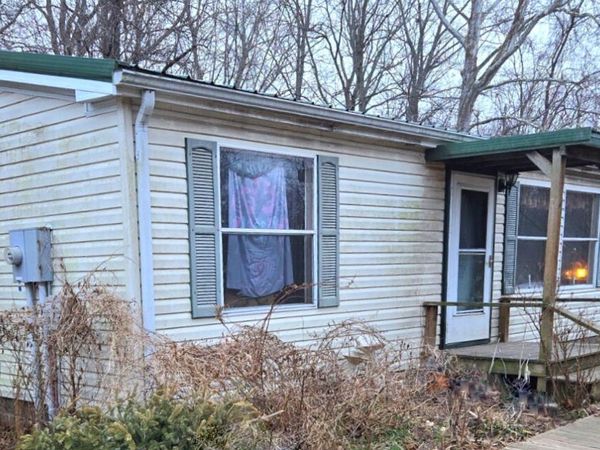 7003 N Robertson Street , Terre Haute, IN 47805