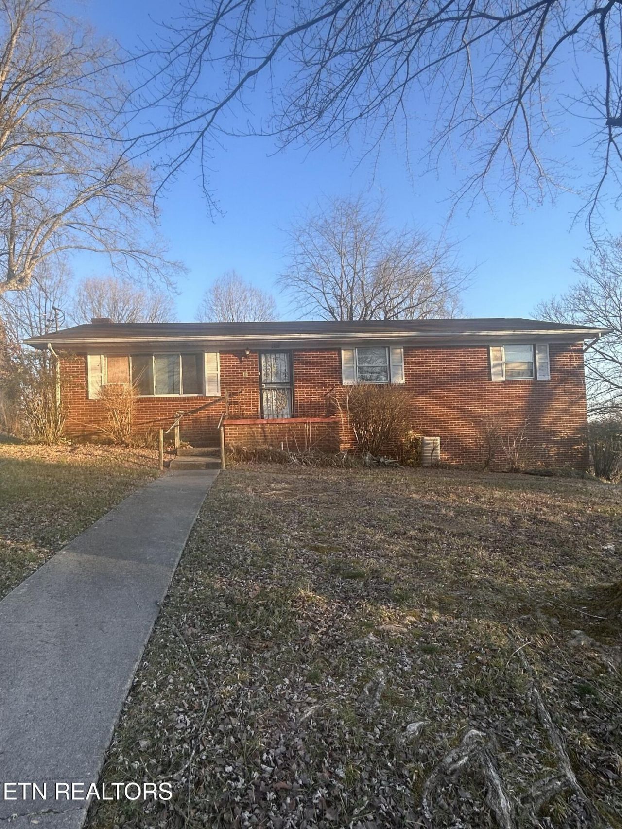 5400 Springplace Circle, Knoxville, TN 37924 Main Photo