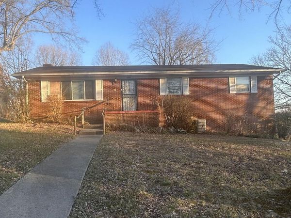 5400 Springplace Circle, Knoxville, TN 37924