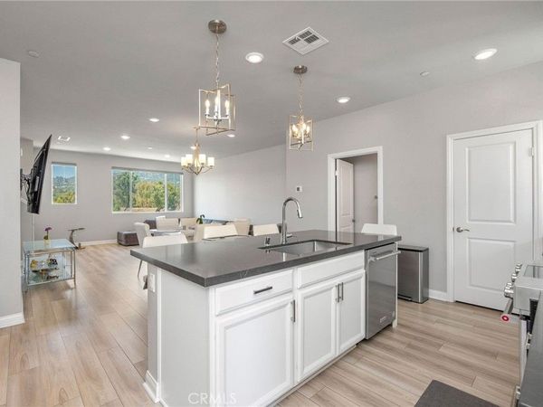 1414 Sea Lane, San Pedro, CA 90732