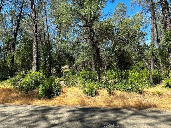 9200 Silver King Road, Redding, CA 96001