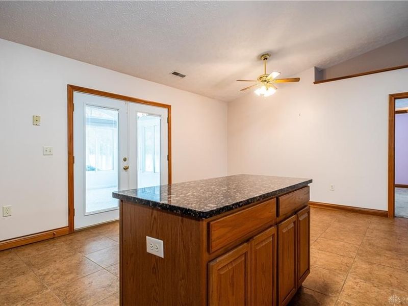 6350 Charlotte Court, Huber Heights, OH 45424 Photo 21