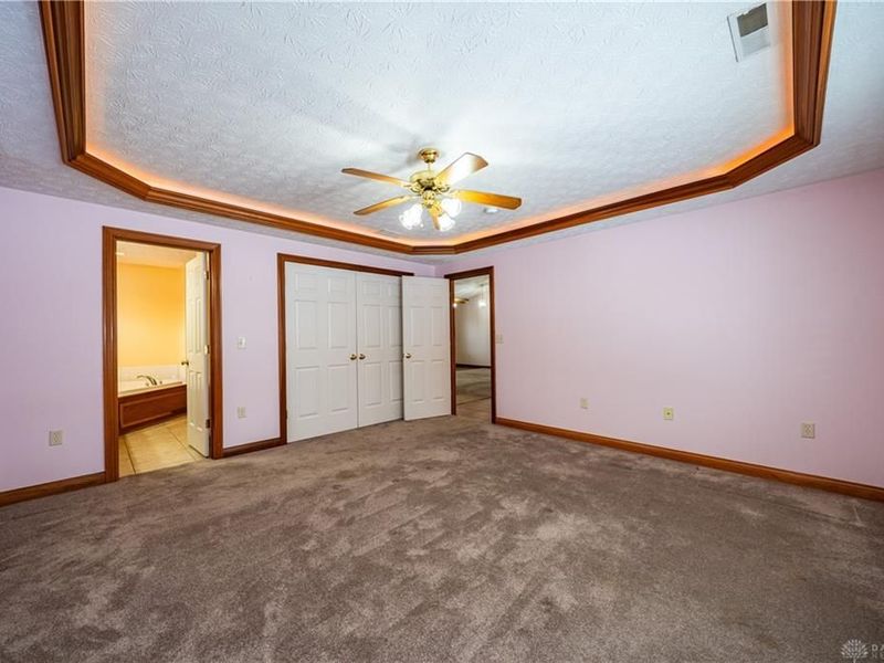 6350 Charlotte Court, Huber Heights, OH 45424 Photo 5