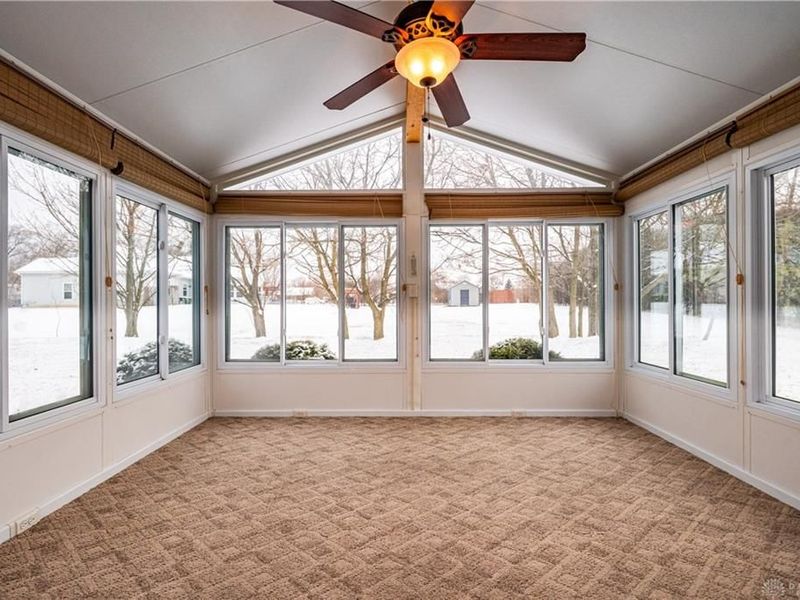 6350 Charlotte Court, Huber Heights, OH 45424 Photo 7