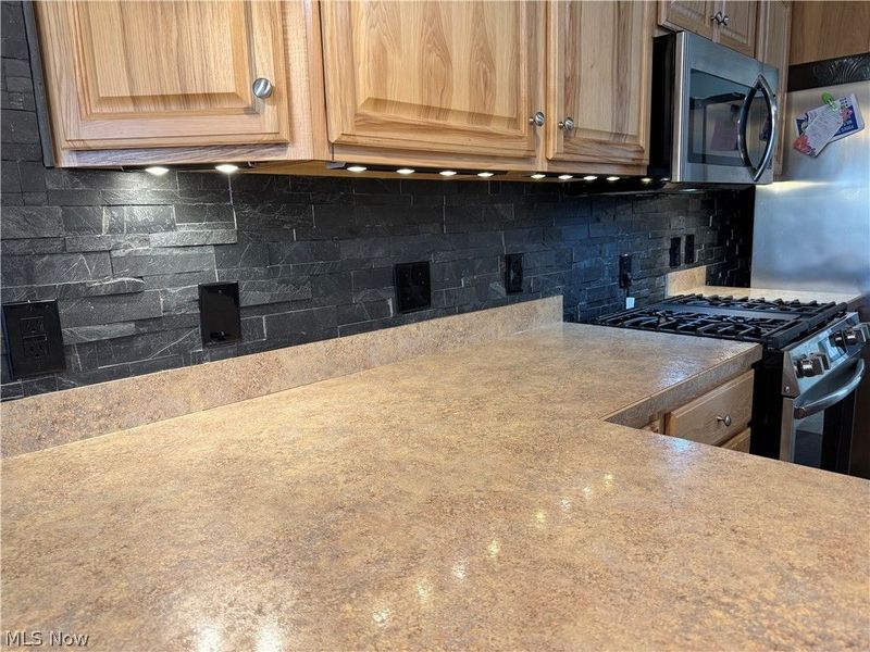 304 Woodland Way , Jefferson, OH 44047 Photo 15