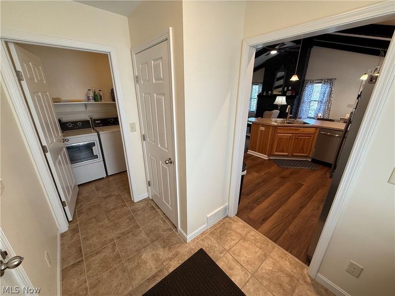 304 Woodland Way , Jefferson, OH 44047 Photo 38