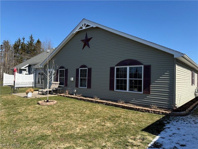 304 Woodland Way , Jefferson, OH 44047 Photo 4