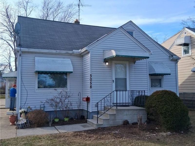 3058 Dayton Avenue , Lorain, OH 44055 Photo 2