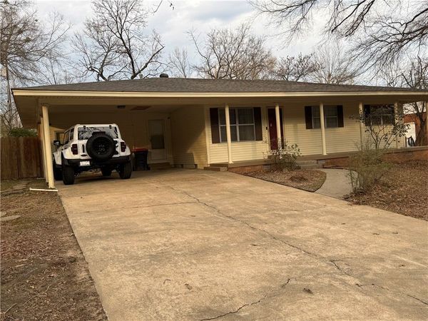 714 W 18th Terrace , Russellville, AR 72801