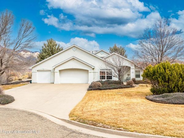 26 Mesa Vista Place, Parachute, CO 81635