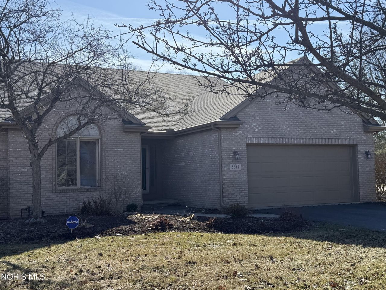 8647 Stone Oak Drive, Holland, OH 43528 Main Photo