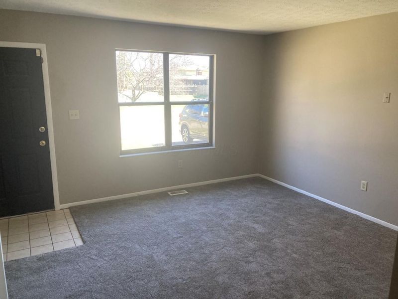 4979 Lyle Road, Columbus, OH 43229 Photo 3