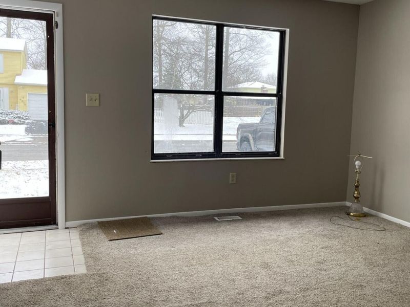 4979 Lyle Road, Columbus, OH 43229 Photo 6