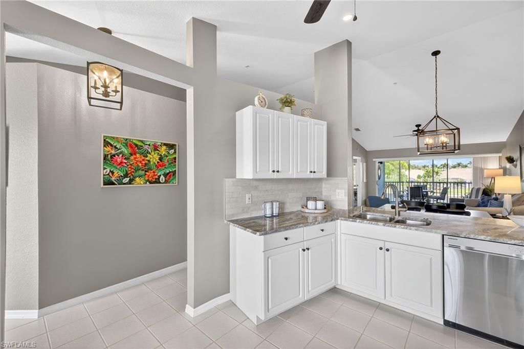 9009 Michael Cir, Unit 4, Naples, FL 34113 Photo