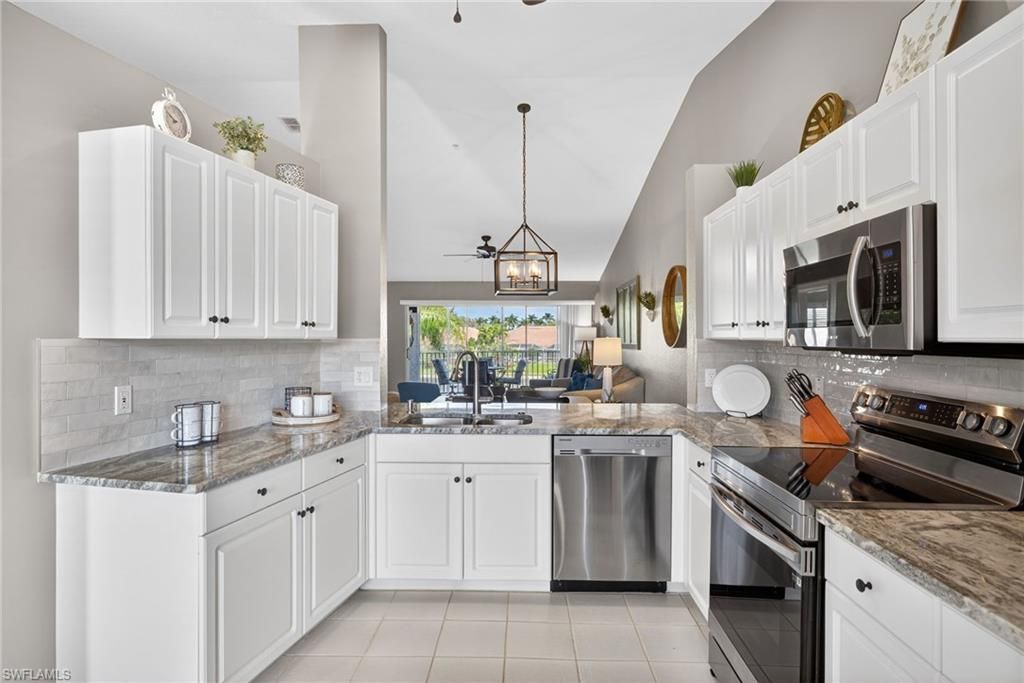 9009 Michael Cir, Unit 4, Naples, FL 34113 Photo